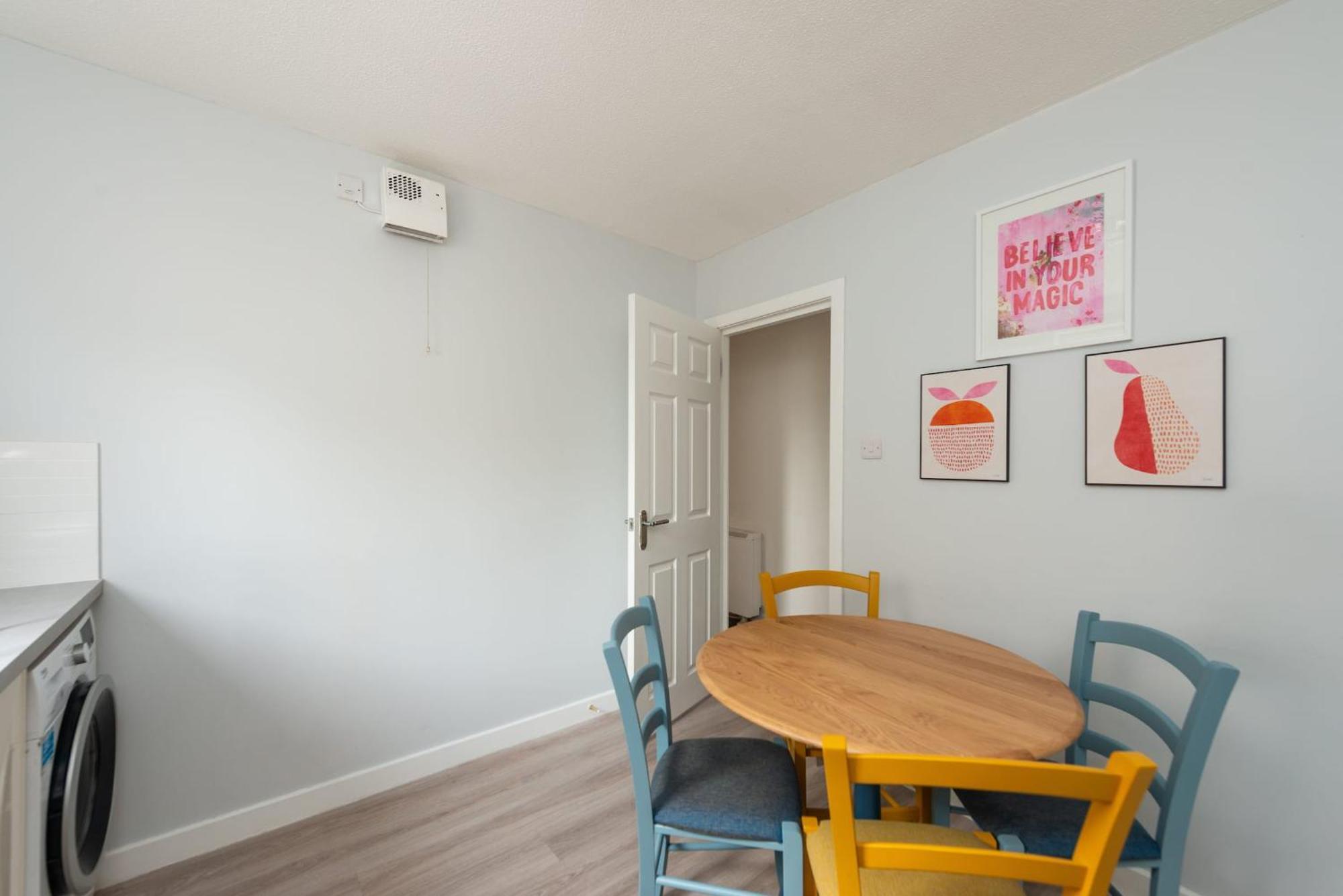 شقة Ground Floor 2 Bed Flat Slateford إدنبرة المظهر الخارجي الصورة